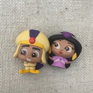 Disney dorables jasmine and Aladdin set